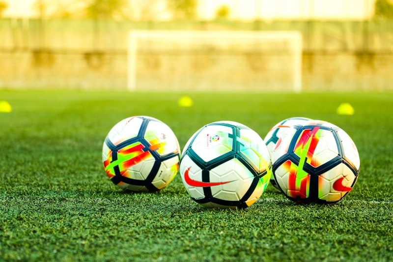 Trois profils prometteurs rejoignent le programme de suivi.